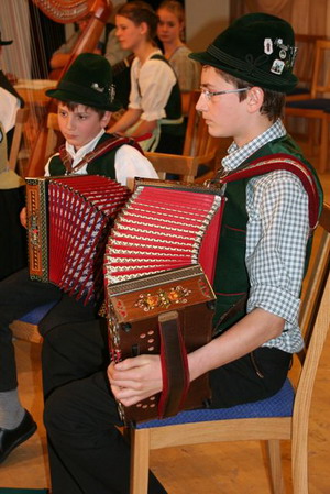 Jugendsingen und -musizieren