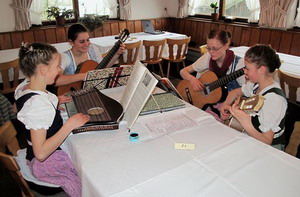 Jugendsingen und -musizieren